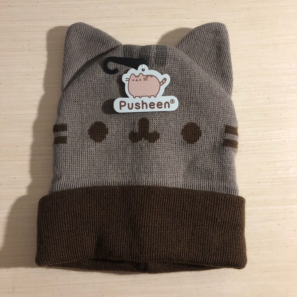 NWT Pusheen Beanie